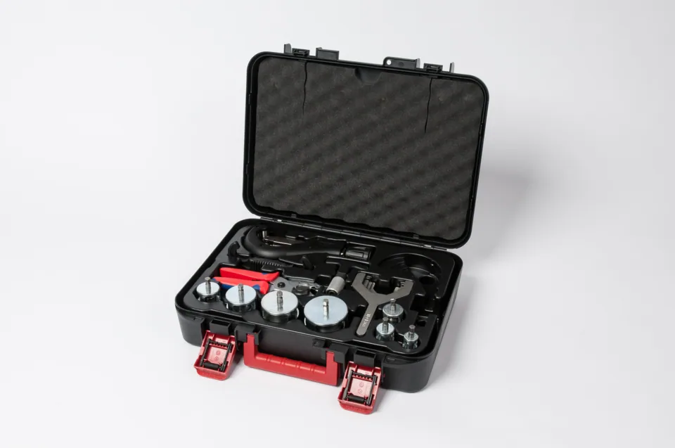 PLASTON_plumping_case